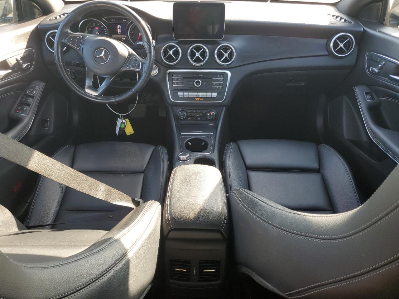 MERCEDES-BENZ CLA-CLASS 250