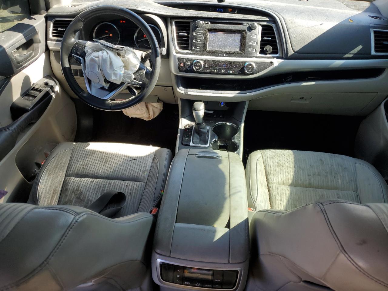 TOYOTA HIGHLANDER LE