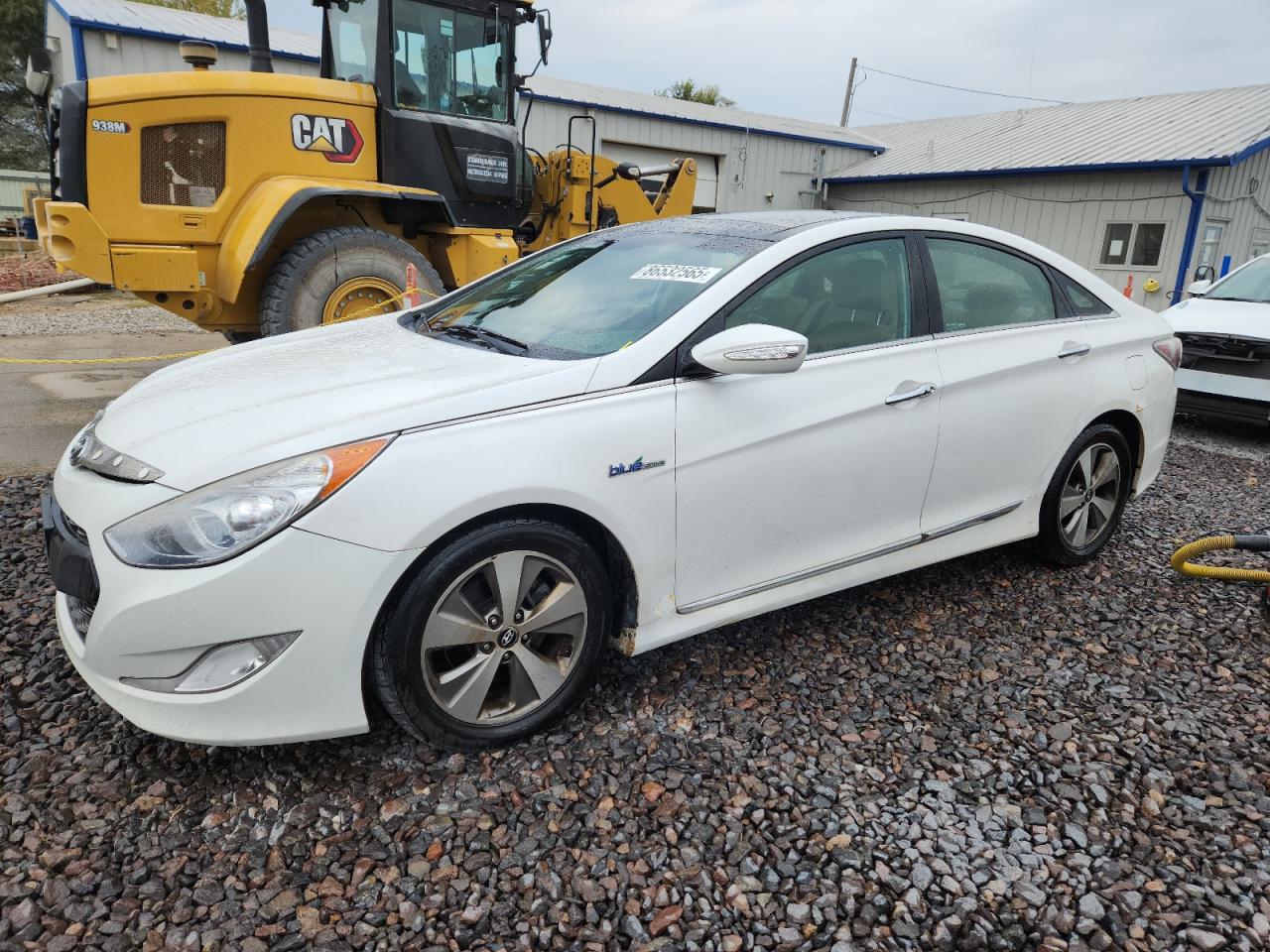 HYUNDAI SONATA HYBRID