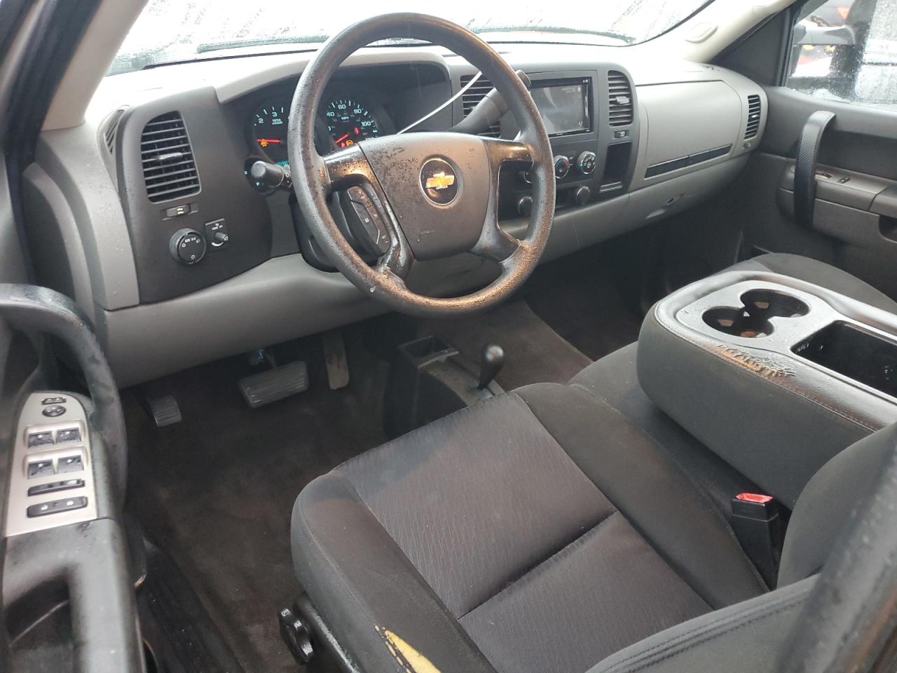 CHEVROLET SILVERADO K1500 LS