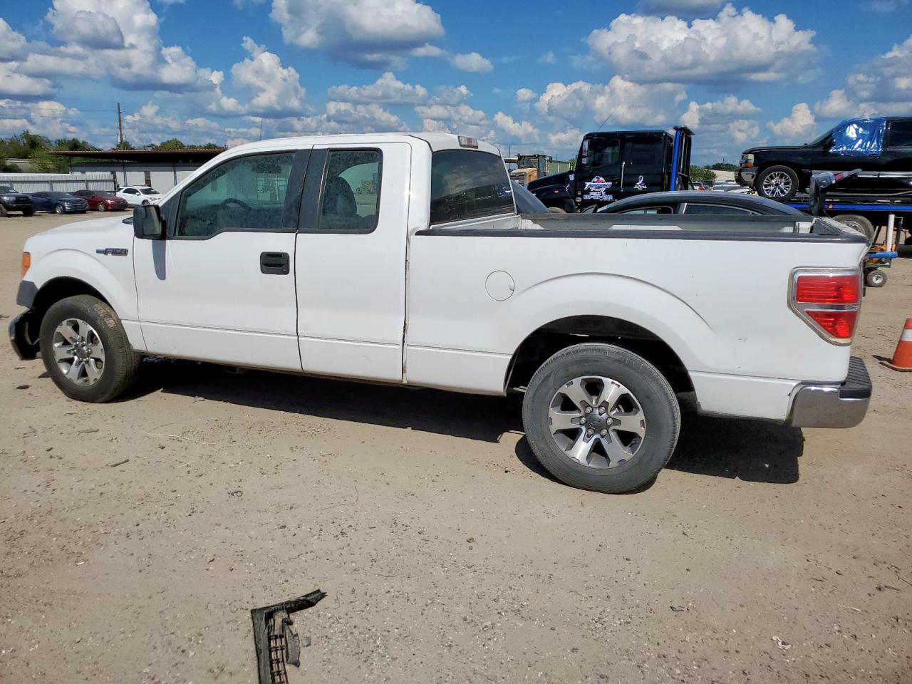 FORD F-150 SUPER CAB