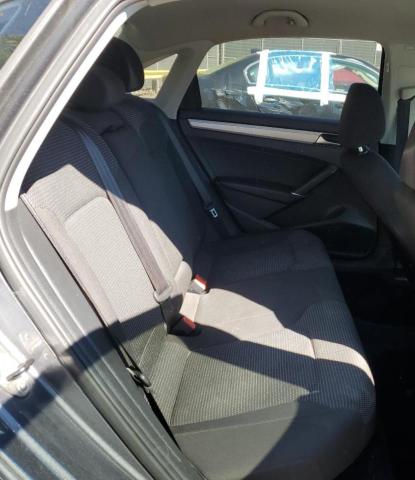 2016 VOLKSWAGEN PASSAT S - 1VWAT7A32GC054015