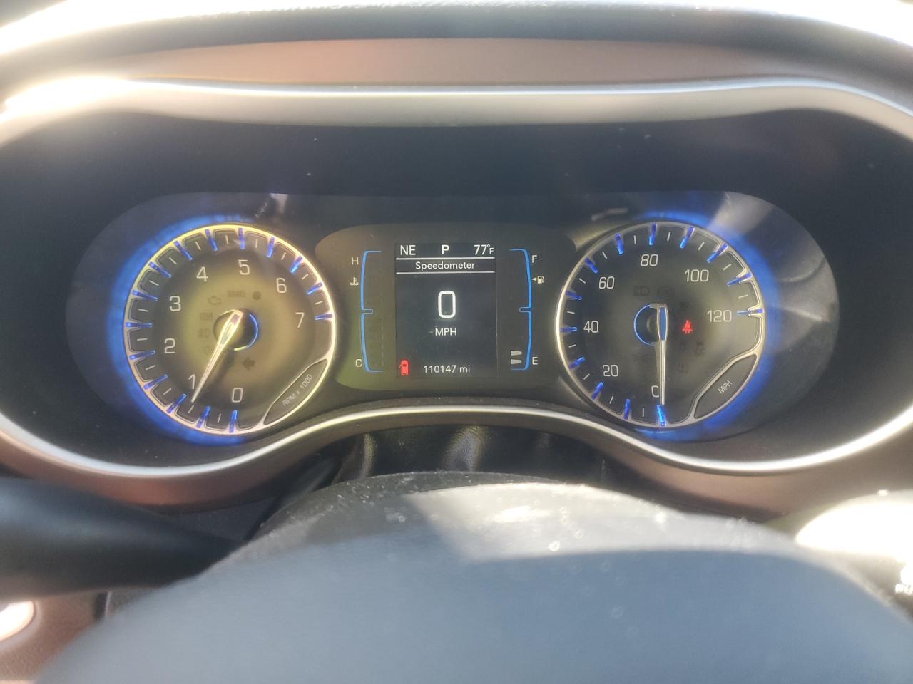 CHRYSLER PACIFICA TOURING