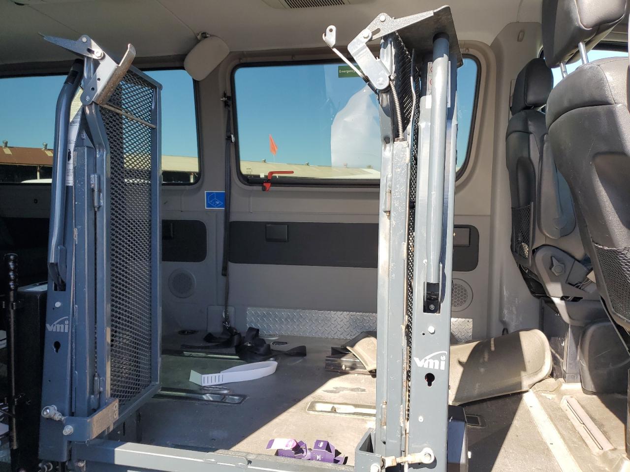 MERCEDES-BENZ SPRINTER 2500