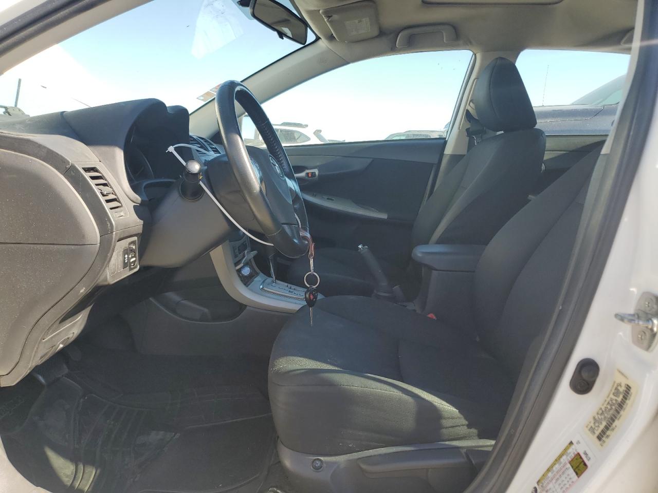 Lot #3317134982 2010 TOYOTA COROLLA BA