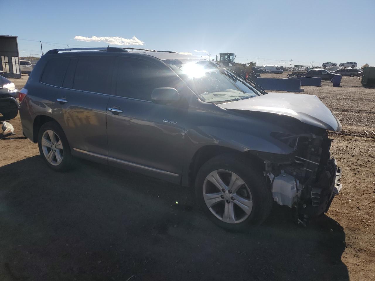 TOYOTA HIGHLANDER LIMITED