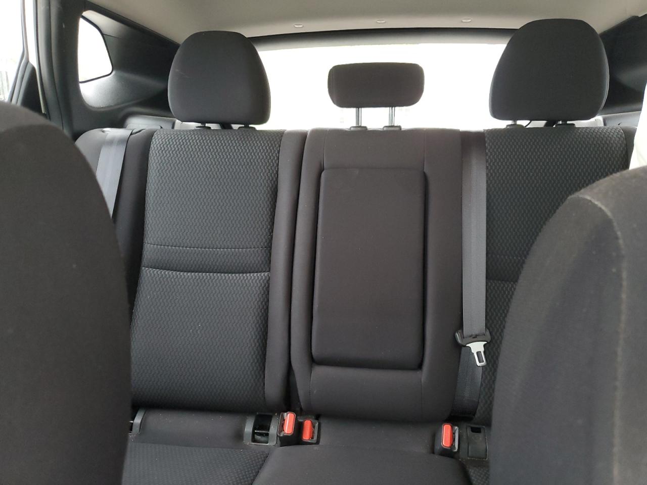 NISSAN ROGUE SPORT S