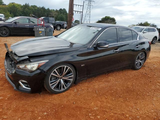 INFINITI Q50 LUXE