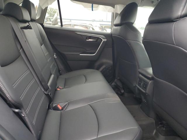 2025 TOYOTA RAV4 XLE P #3296342435