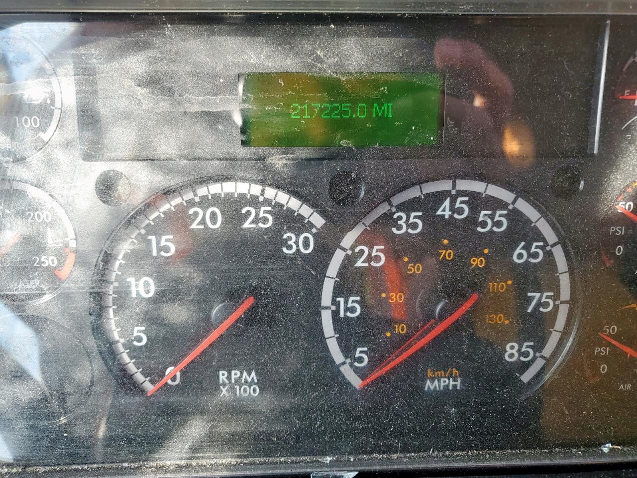 Lot #3303704034 2019 FREIGHTLINER M2