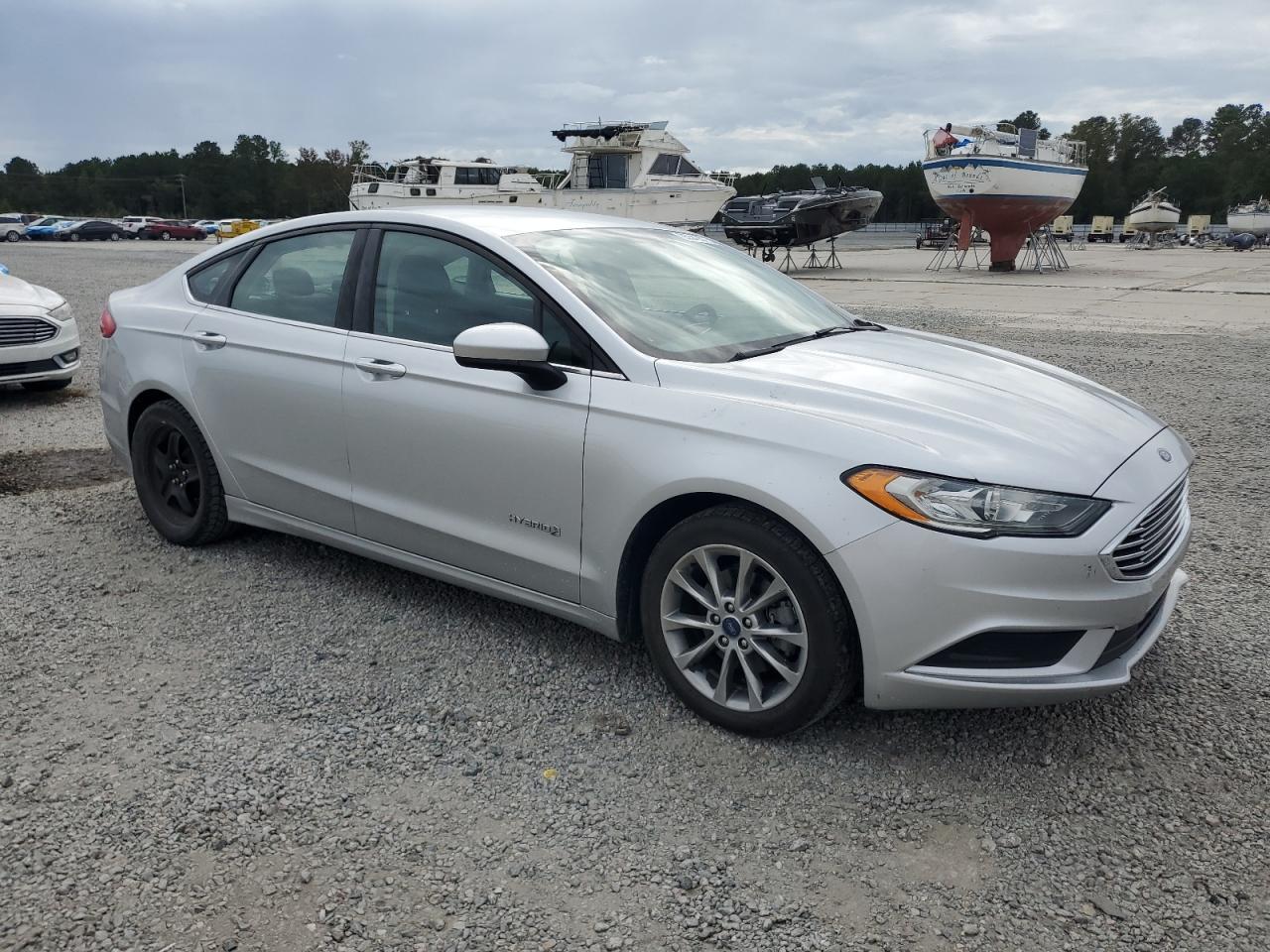 FORD FUSION SE HYBRID