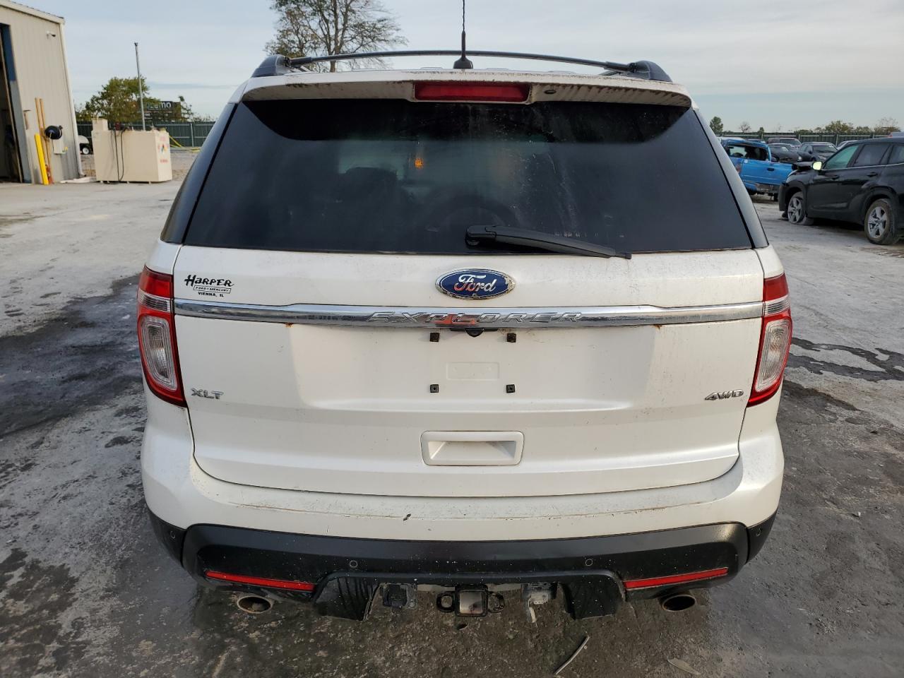 FORD EXPLORER XLT