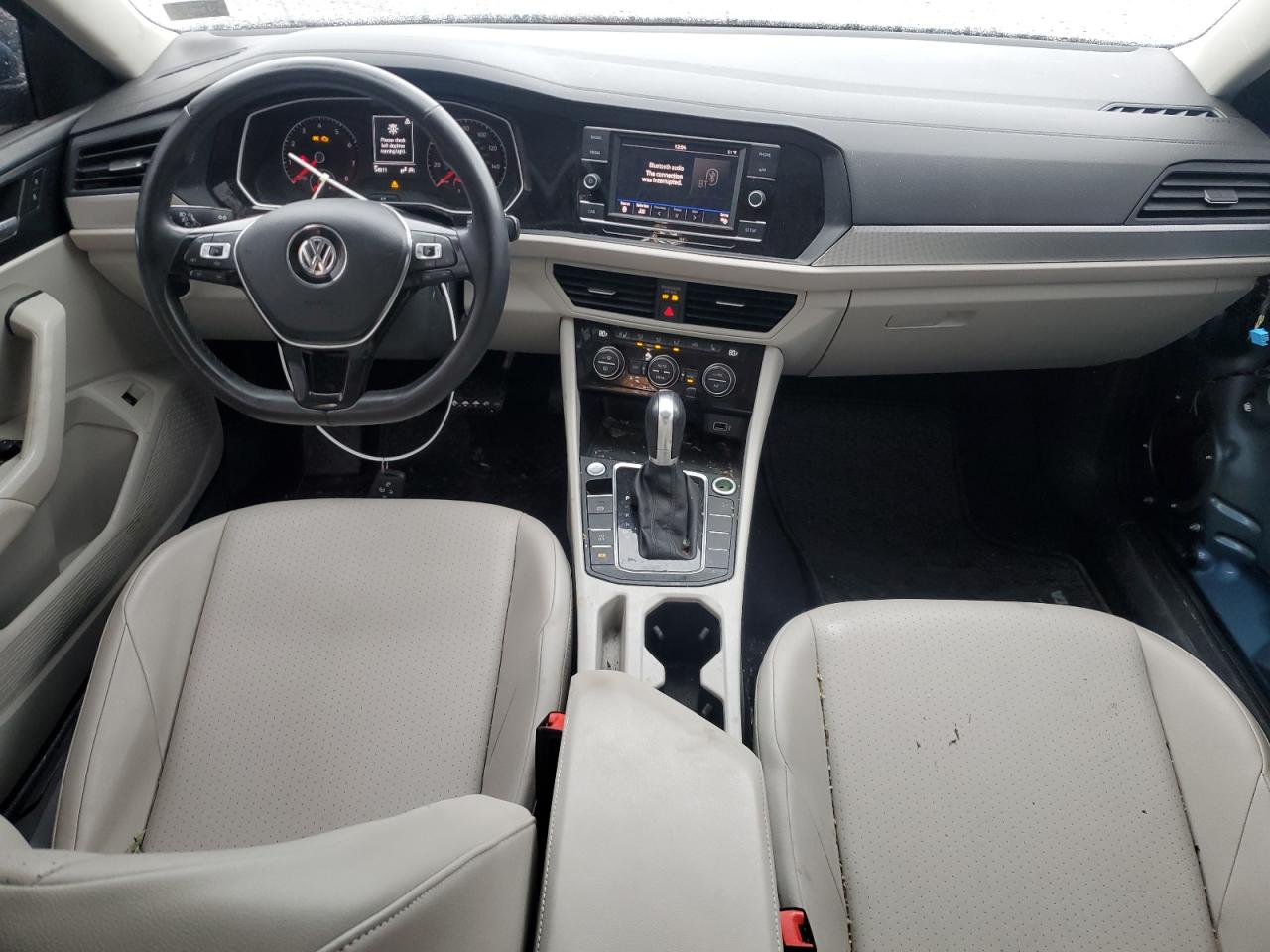 VOLKSWAGEN JETTA S