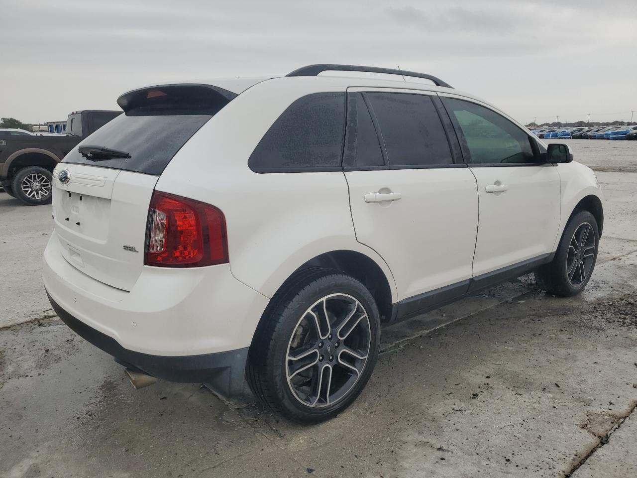 FORD EDGE SEL