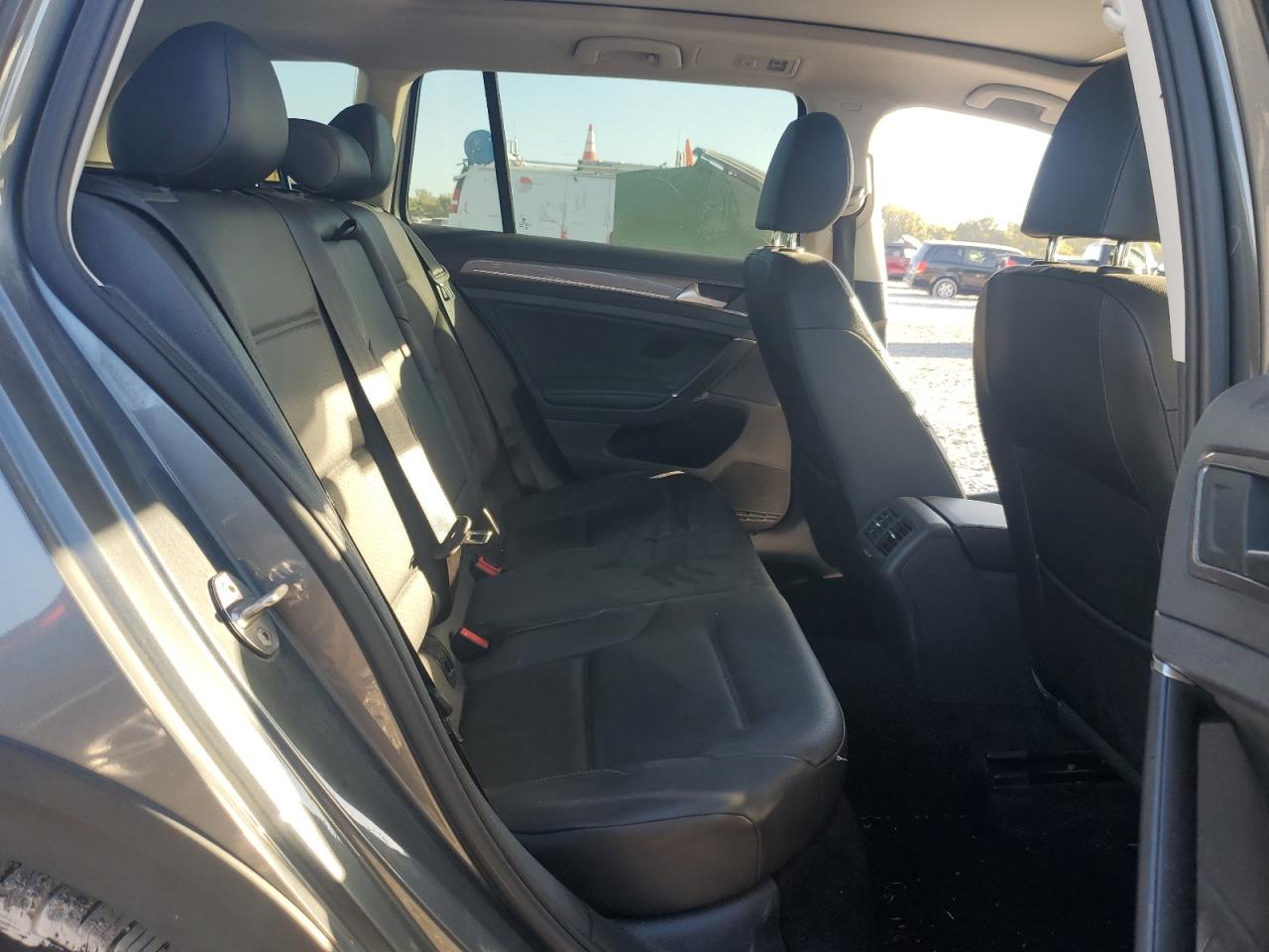 VOLKSWAGEN GOLF ALLTRACK S