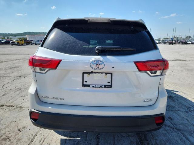 2017 TOYOTA HIGHLANDER SE - 5TDKZRFH3HS201609