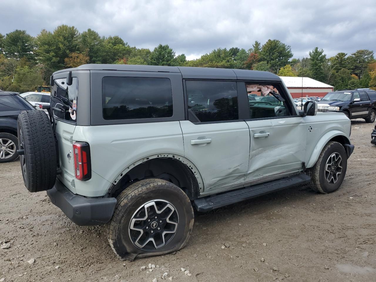 FORD BRONCO OUTER BANKS