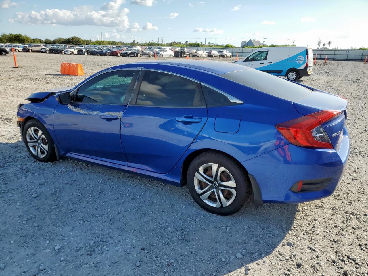 Lot #3309724870 2017 HONDA CIVIC LX