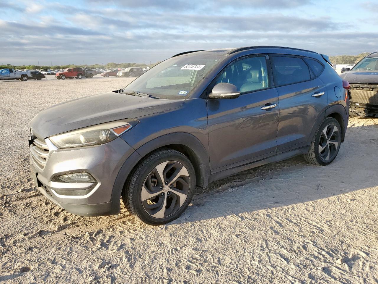 HYUNDAI TUCSON LIMITED