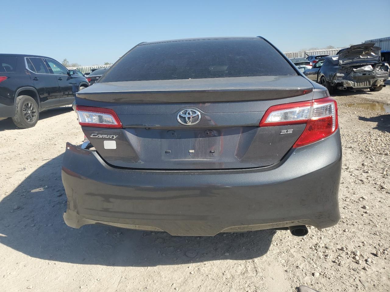 TOYOTA CAMRY L