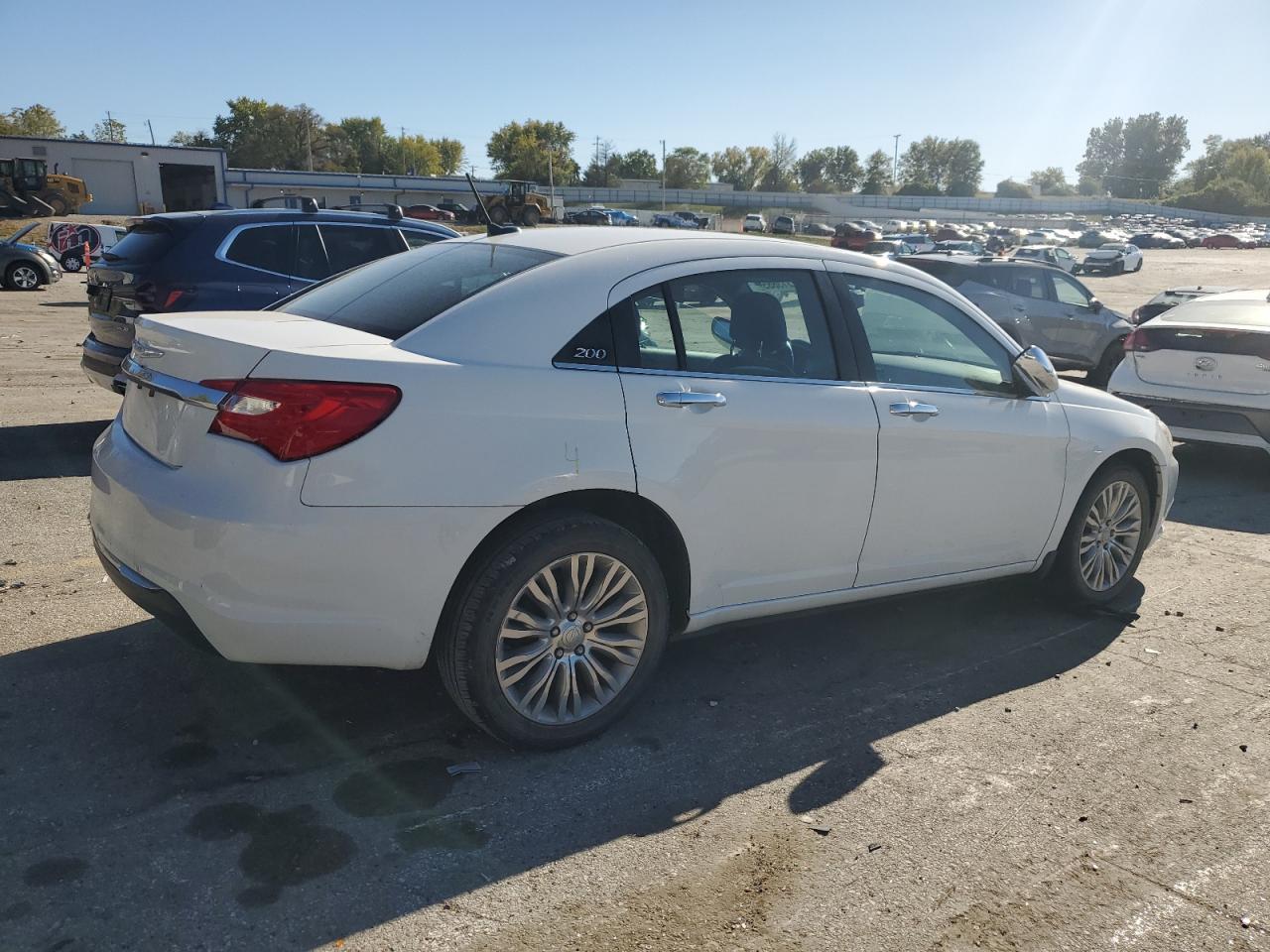 CHRYSLER 200 LIMITED