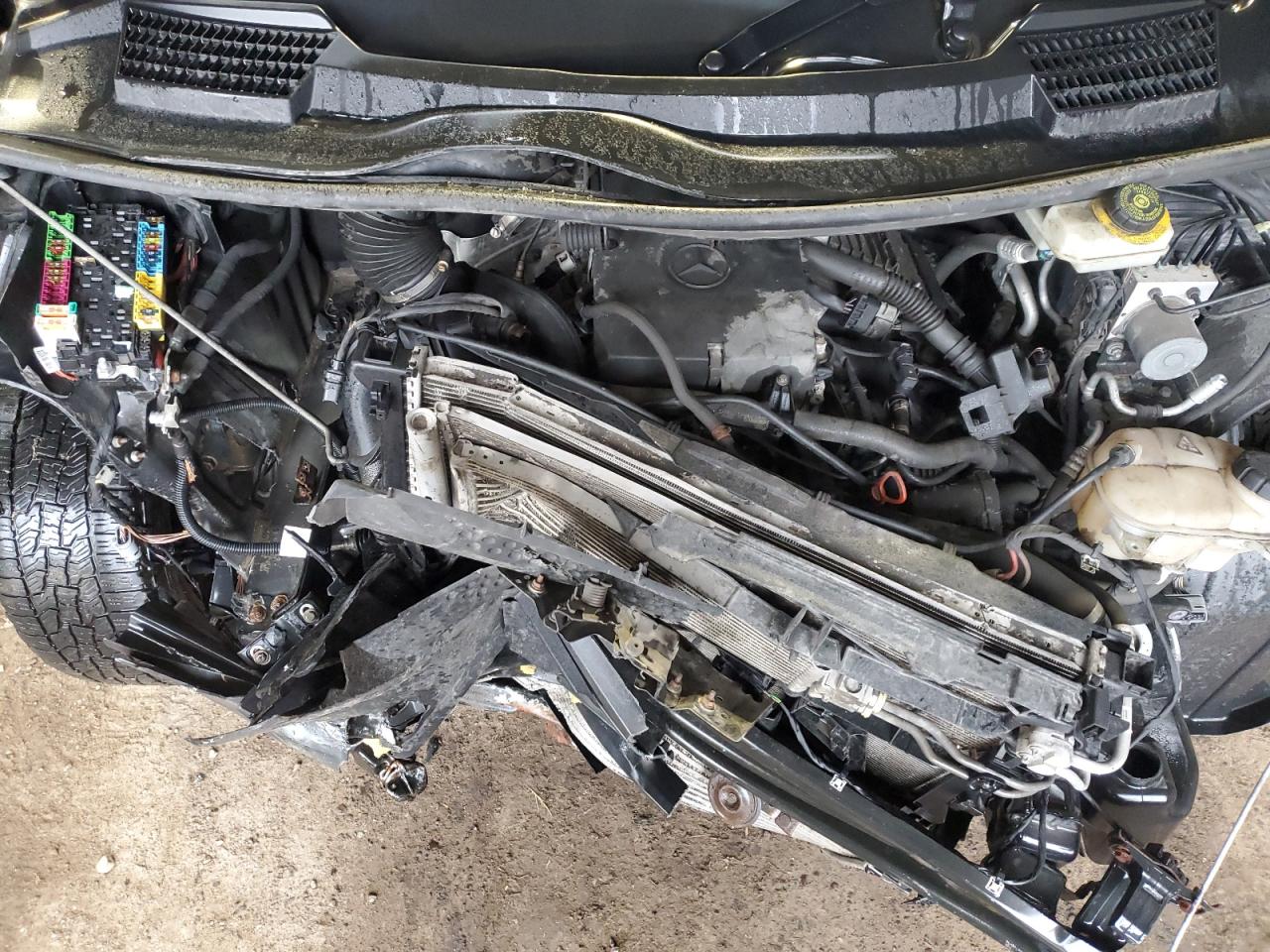 MERCEDES-BENZ METRIS