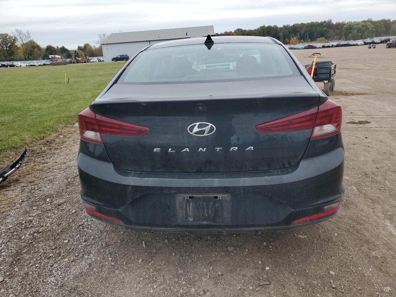 HYUNDAI ELANTRA SEL