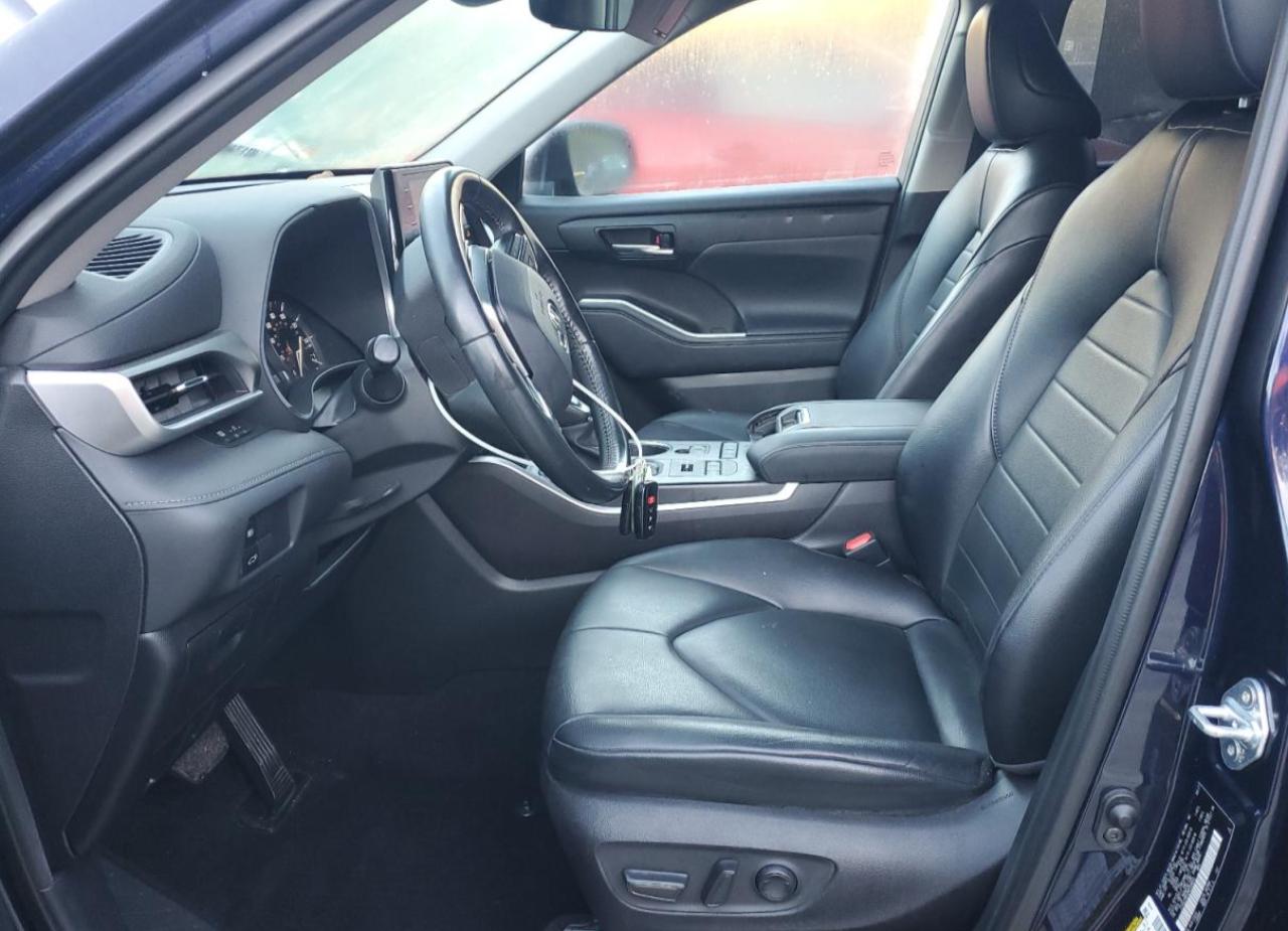 TOYOTA HIGHLANDER XLE