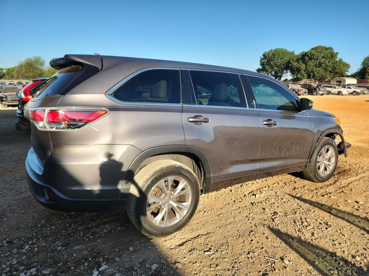 TOYOTA HIGHLANDER LE