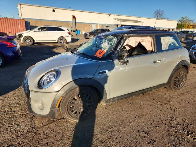 Global Auto Auctions: 2021 MINI COOPER