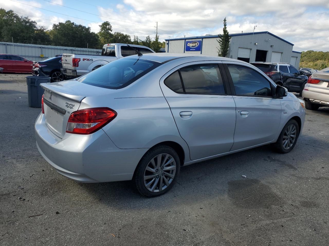 MITSUBISHI MIRAGE G4 SE