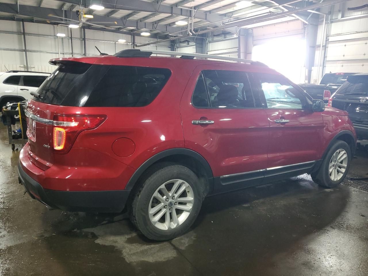 FORD EXPLORER XLT
