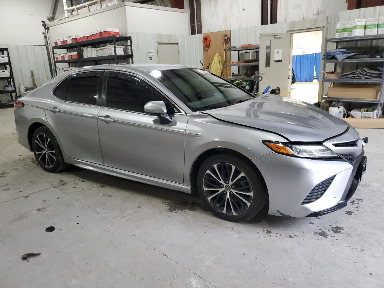 TOYOTA CAMRY L