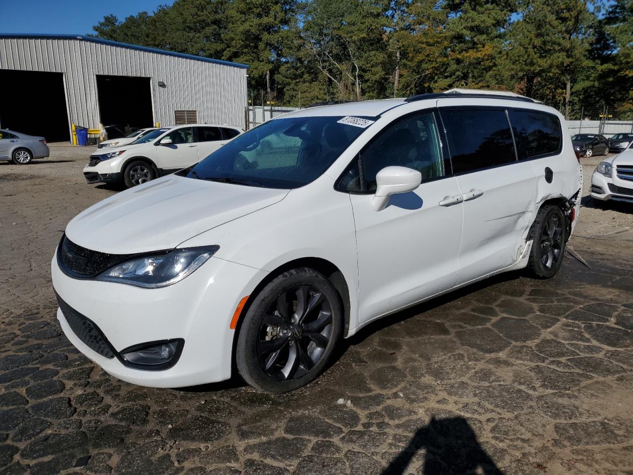 CHRYSLER PACIFICA TOURING PLUS