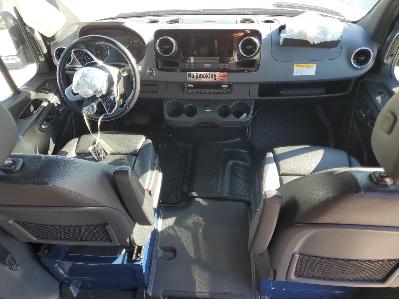 MERCEDES-BENZ SPRINTER 2500