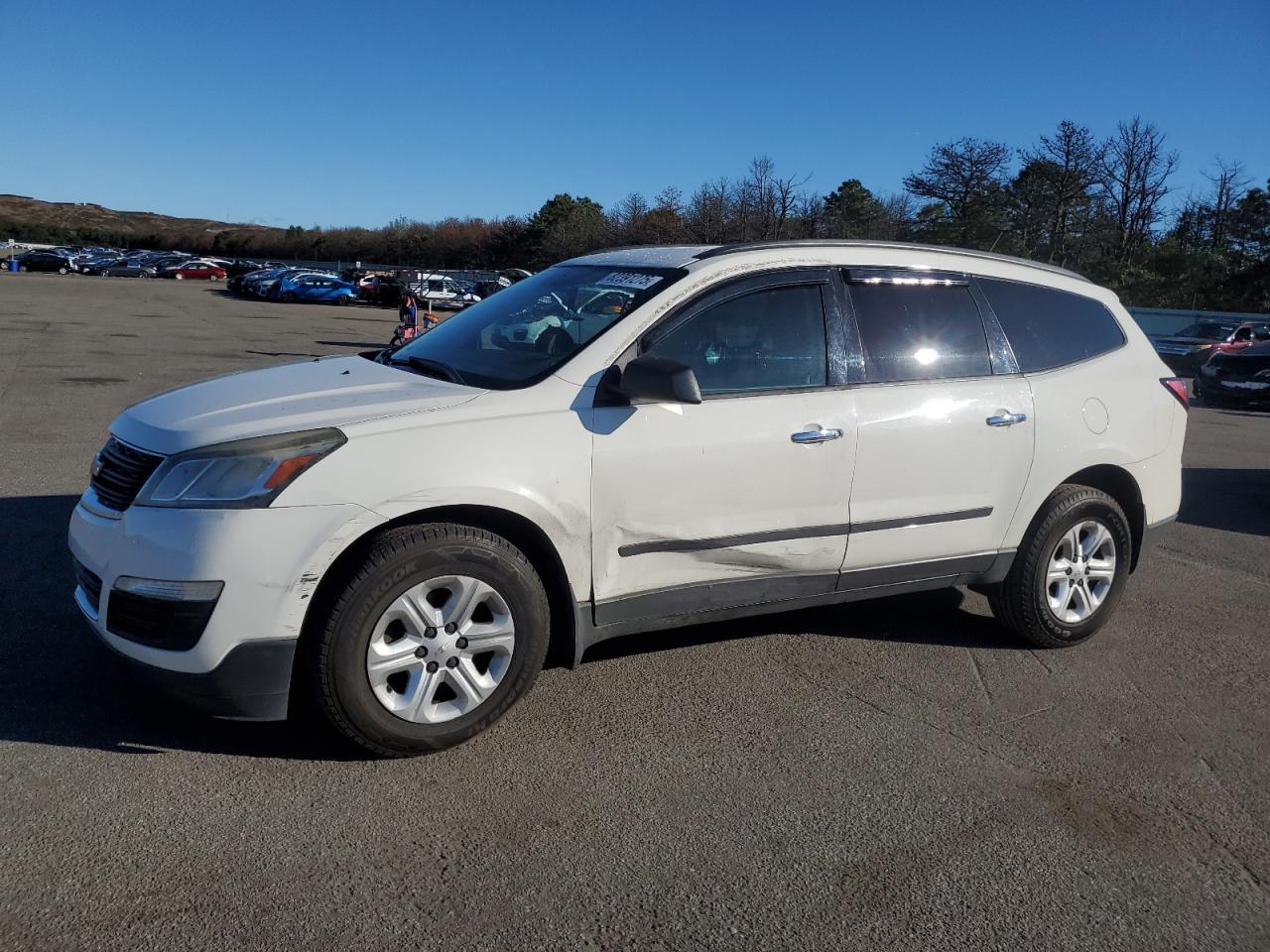 CHEVROLET TRAVERSE LS
