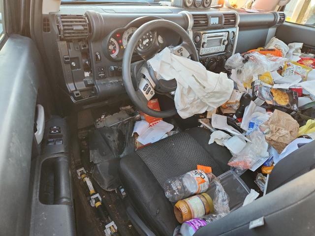 2012 TOYOTA FJ CRUISER #3285102398