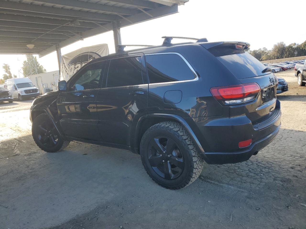 JEEP GRAND CHEROKEE LAREDO