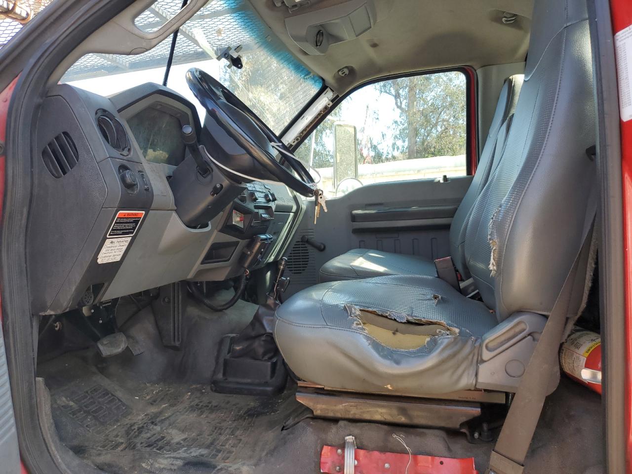 FORD F-750 SUPER DUTY