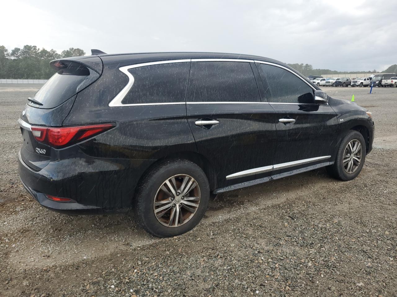 INFINITI QX60 LUXE
