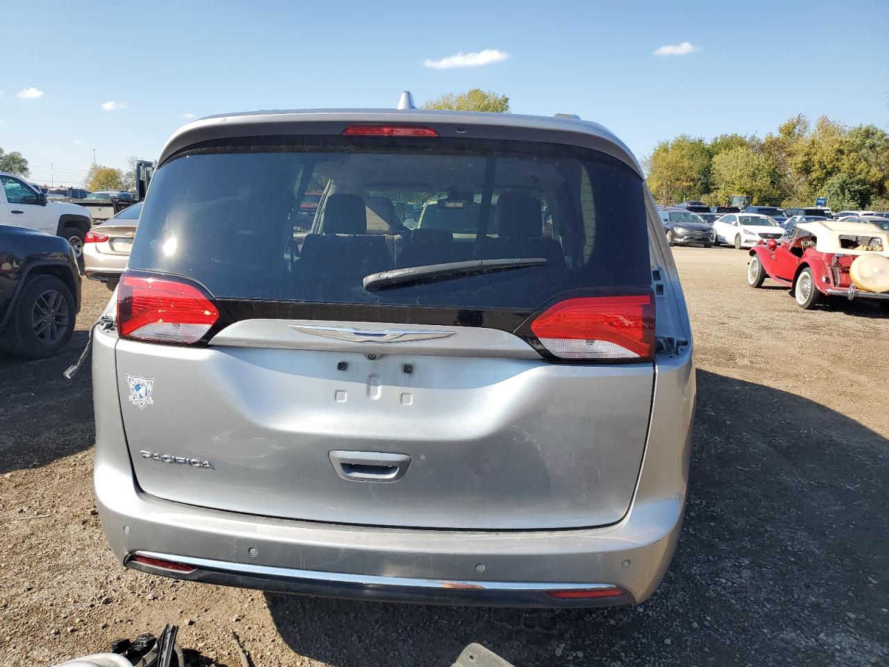CHRYSLER PACIFICA TOURING L PLUS