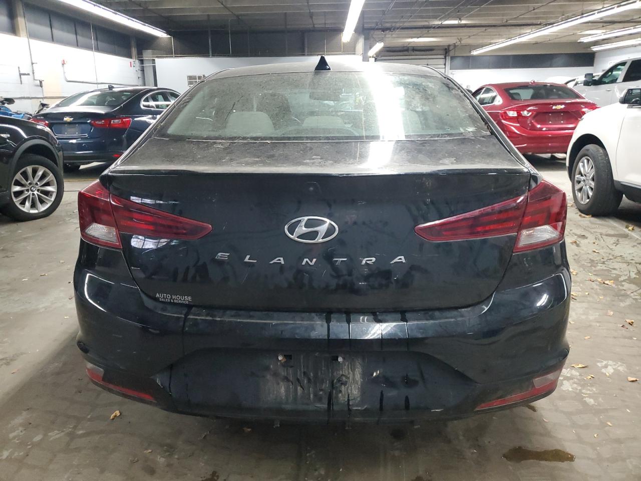 HYUNDAI ELANTRA SEL