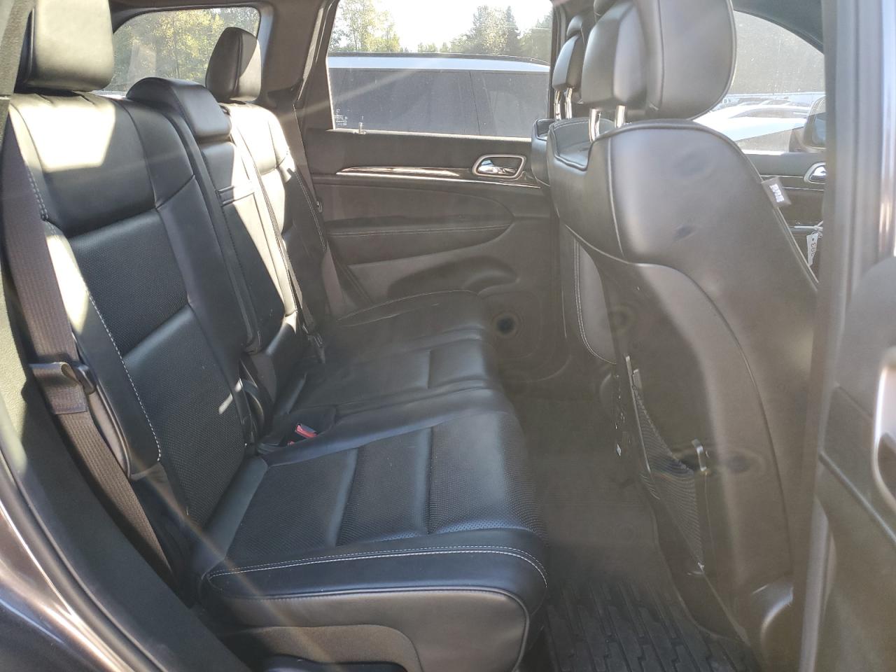 JEEP GRAND CHEROKEE OVERLAND