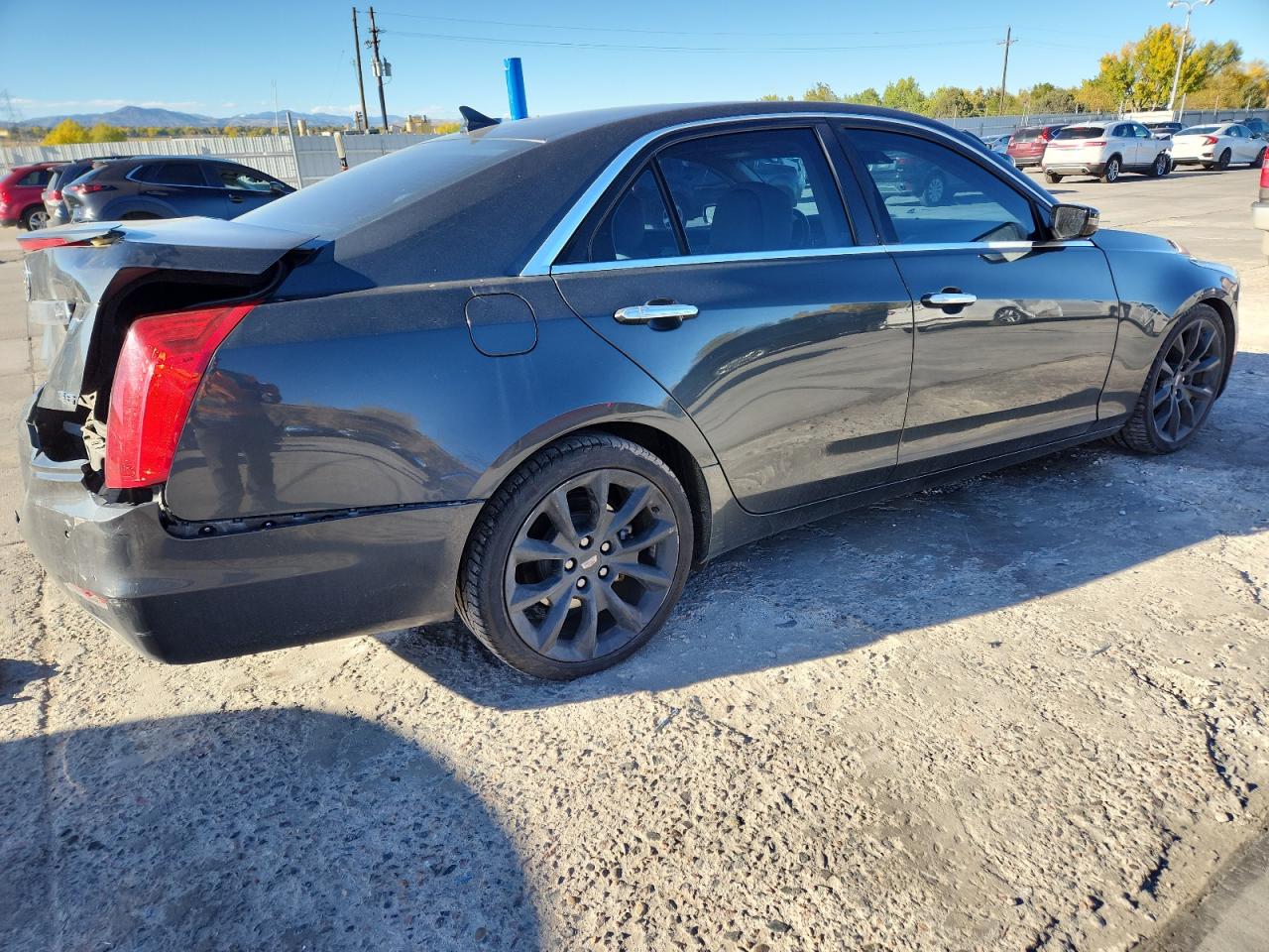 CADILLAC CTS LUXURY COLLECTION