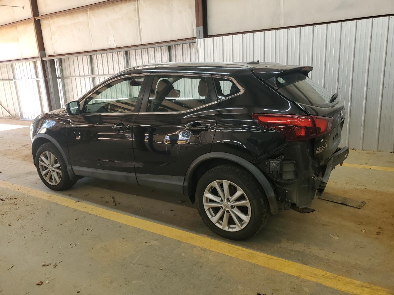 NISSAN ROGUE SPORT S