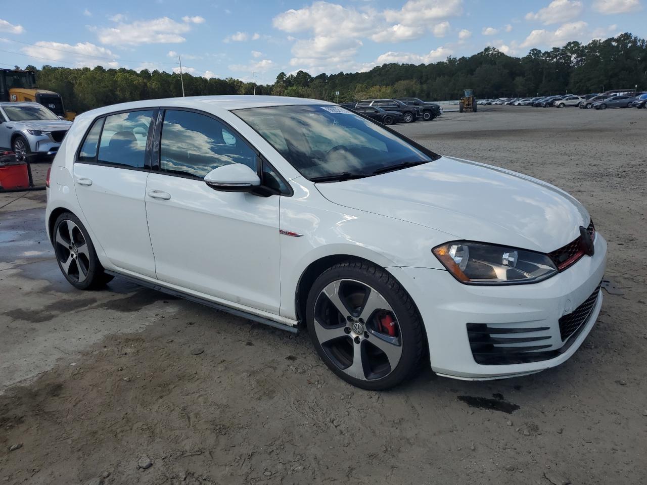 VOLKSWAGEN GOLF GTI S/SE