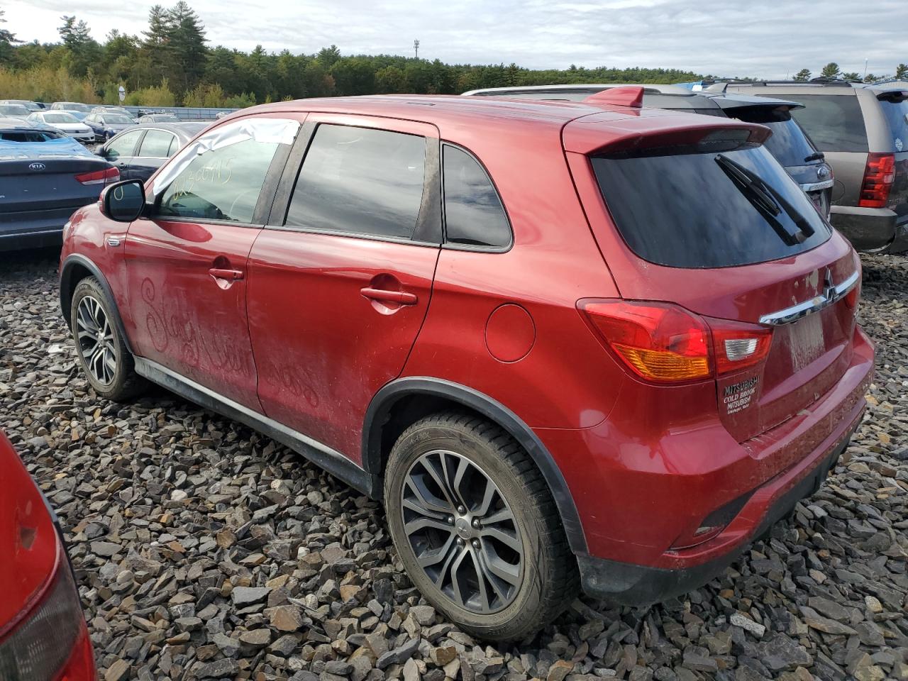 MITSUBISHI OUTLANDER ES