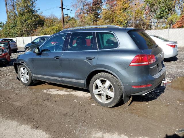 2013 VOLKSWAGEN TOUAREG V6 - WVGEP9BP8DD005747