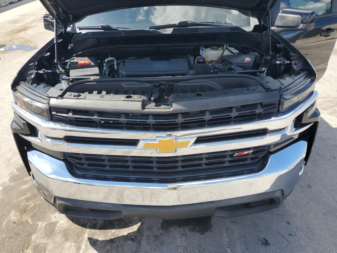 CHEVROLET SILVERADO C1500 LT
