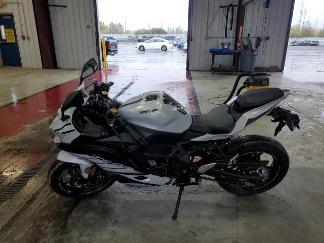 2025 KAWASAKI ZX400 S - ML5ZXCS15SDA32140